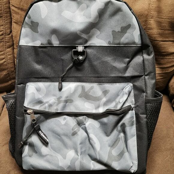 Unbranded Black and Grey Camo Back-Pack - Picture 2 of 7